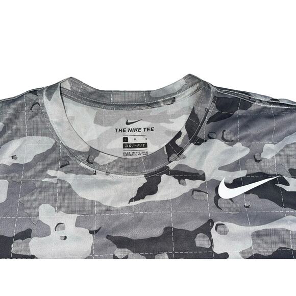 Nike Dri-FIT Camo Training T-Shirt Gray Black Men’s Size L Athletic Tee - Picture 3 of 3